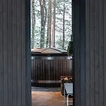 A Unique Lakeside Rovaniemi