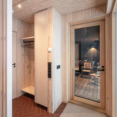 Alpesi faház A Unique Lakeside