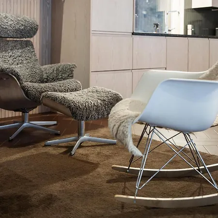 A Unique Lakeside Rovaniemi