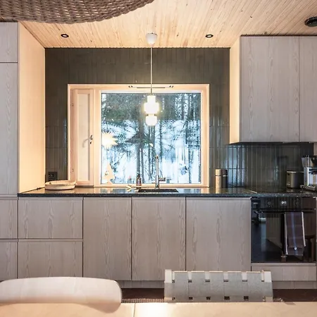 A Unique Lakeside Chalet