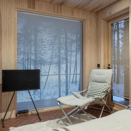 Alpehytte A Unique Lakeside