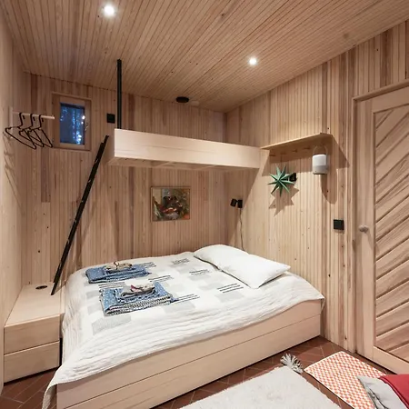 A Unique Lakeside * Rovaniemi