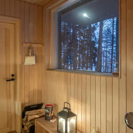 A Unique Lakeside Alpesi faház *