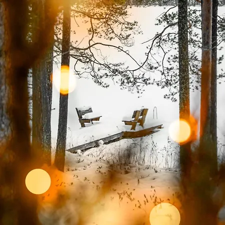A Unique Lakeside * Rovaniemi