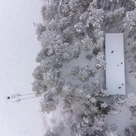 A Unique Lakeside Alpesi faház Rovaniemi